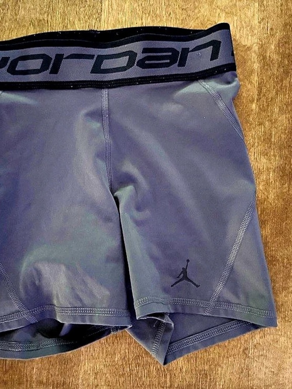 Jordan Sport Essentials Dri-FIT High-Waisted Shorts Gray XS